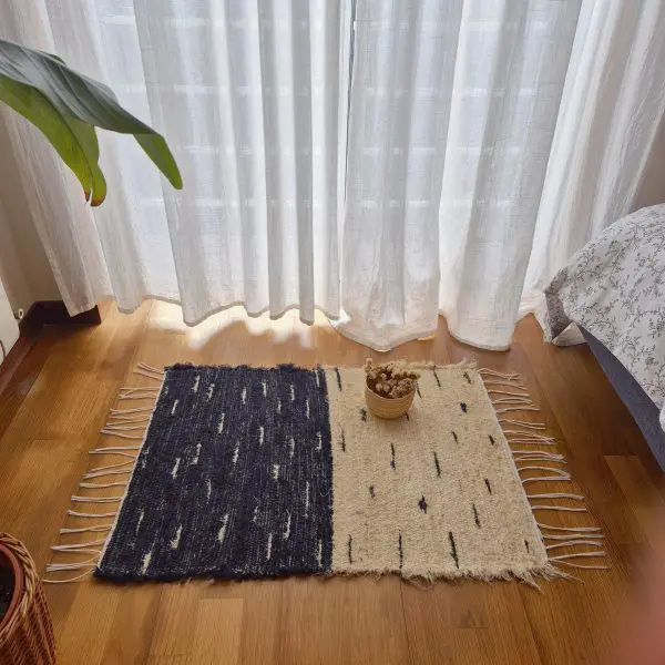 Mini Black And Cream Rug With Dots - 50x80cm - Soft Rug