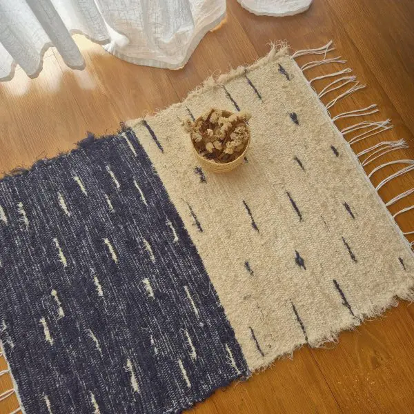 Mini Black And Cream Rug With Dots - 50x80cm - Soft Rug