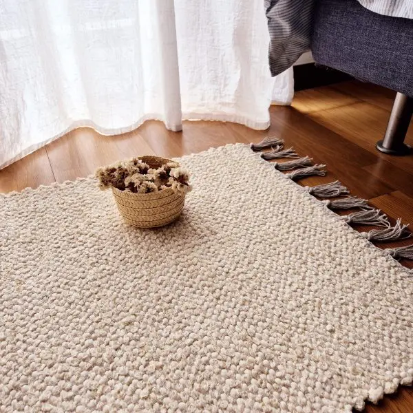 Small Cream Glitter Rug - 50x100cm - Traditional Rug