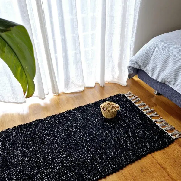 Small Black Silver Glitter Rug - 50x100cm - Traditional Rug