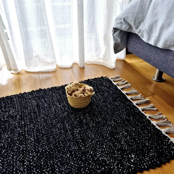 Small Black Silver Glitter Rug - 50x100cm - Traditional Rug