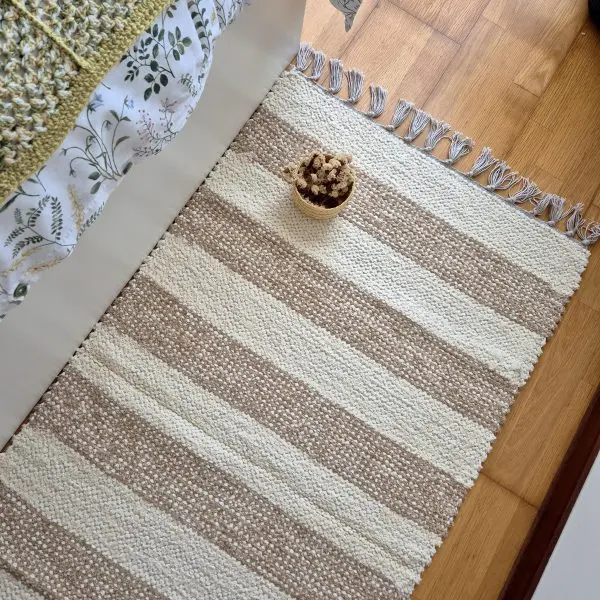 Medium Cream and Light Brown Rug - 70x140cm - Traditional Rug