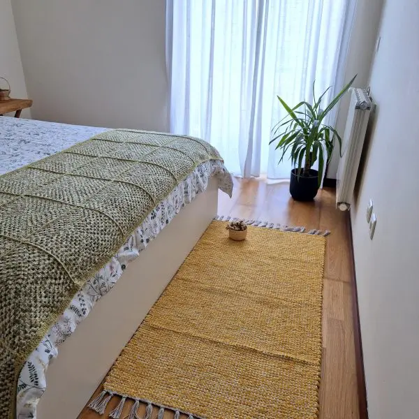 Medium Mustard Yellow Cream Rug - 70x140cm - Traditional Rug