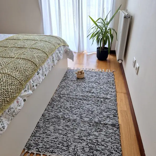 Medium Black Grey Silver Glitter Rug - 70x140cm - Traditional Rug