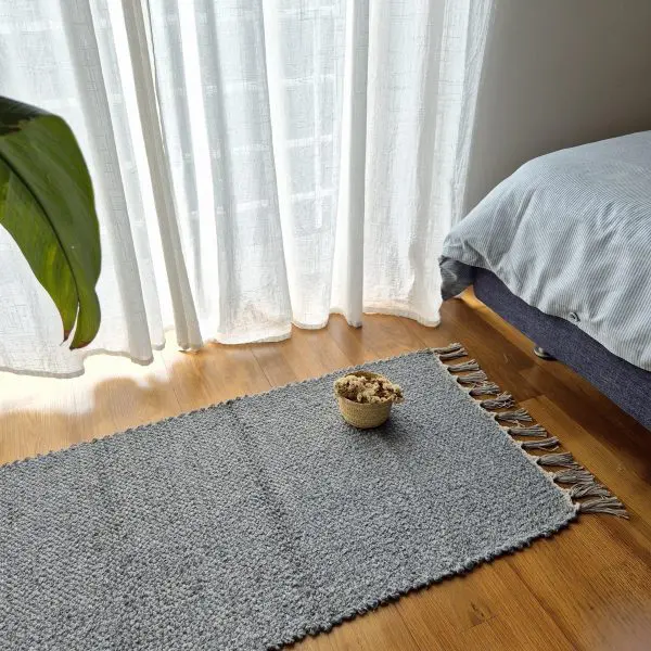 Small Light Grey Rug - 50x100cm - Traditional Rug