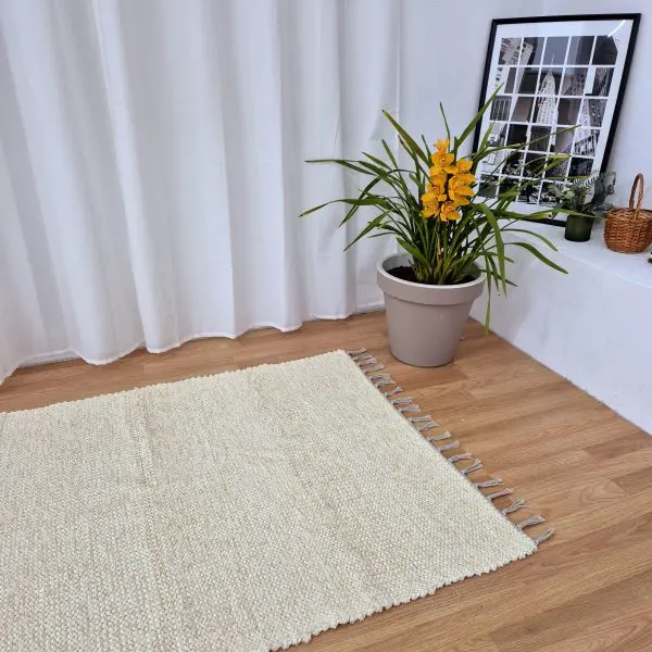 Large Cream Glitter Rug - 100x150cm - Traditional Rug