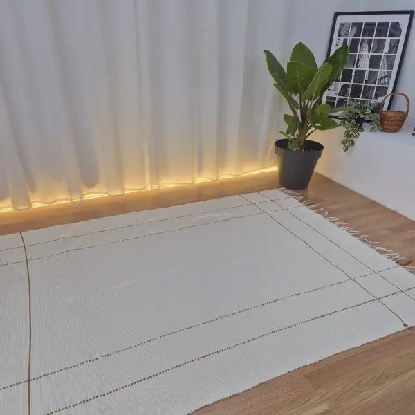Large Cream Rug With Mustard Yellow Lines  - 140x200cm - Traditional Rug
