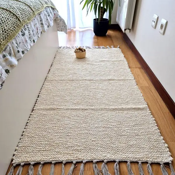 Medium Cream Glitter Rug - 70x140cm - Tradional Rug