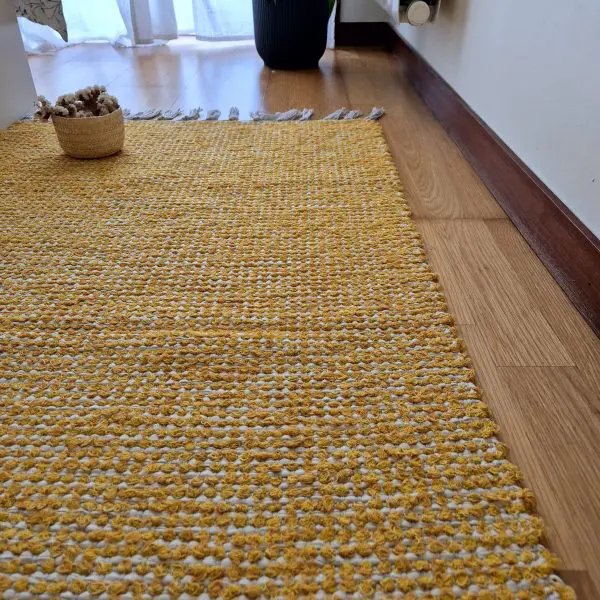 Medium Mustard Yellow Cream Rug - 70x140cm - Traditional Rug