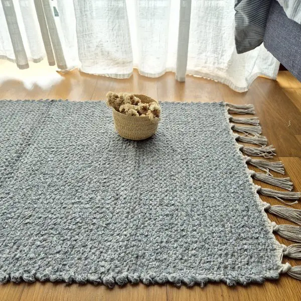 Small Light Grey Rug - 50x100cm - Traditional Rug