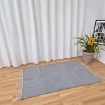 Large Light Grey Rug - 100x150cm - Traditional Rug