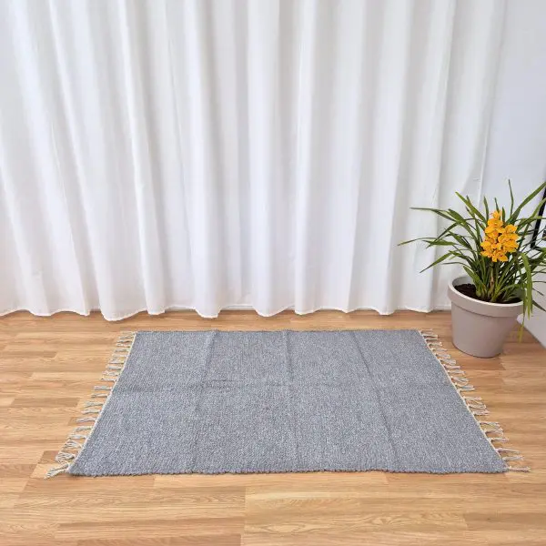 Large Light Grey Rug - 100x150cm - Traditional Rug