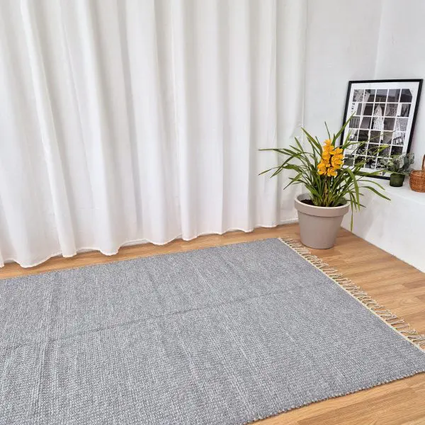 Large Light Grey Rug - 150x200cm - Traditional Rug