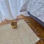 Small Cream Rug With Purple Line L - 50x100cm - Soft Rug