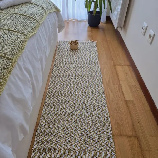 Long Rug Runner White Green Black - 50x300cm - Traditional Rug