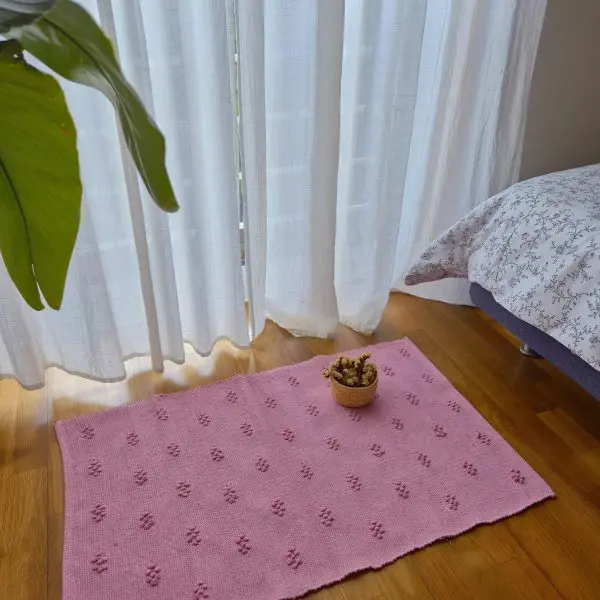 Small Pink Rug - 50x90cm - Knotted Rug