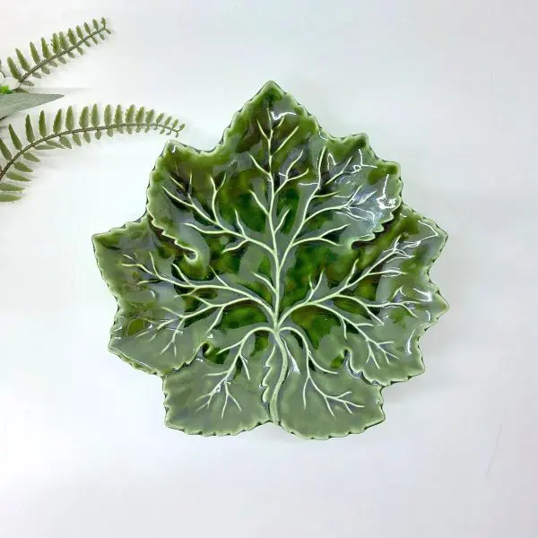Large Portugal Leaf Plate