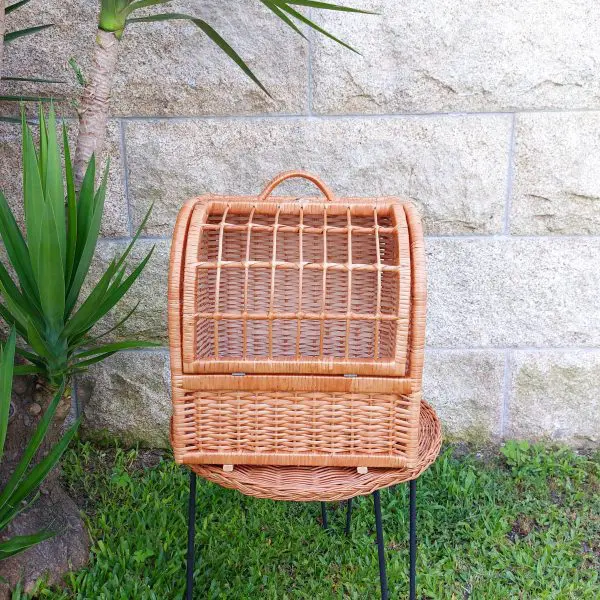 Wicker Pet Carrier With Cute Cushion
