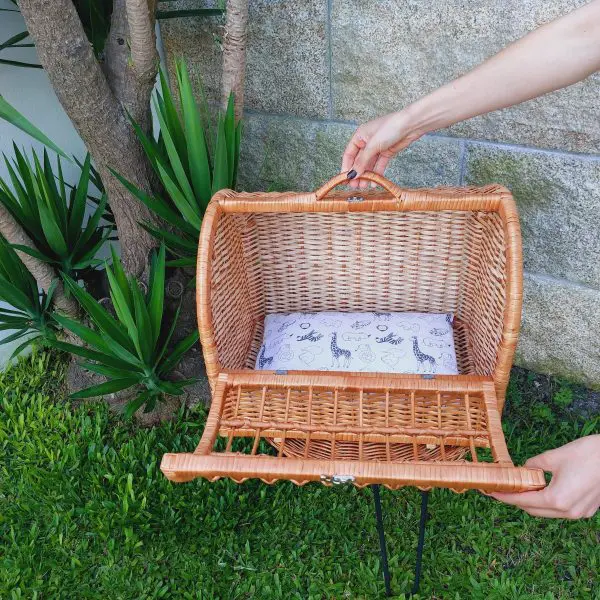 Large Wicker Pet Carrier Basket With Cushion
