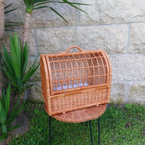 Large Wicker Pet Carrier Basket With Cushion