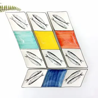 divided plate sardines decor