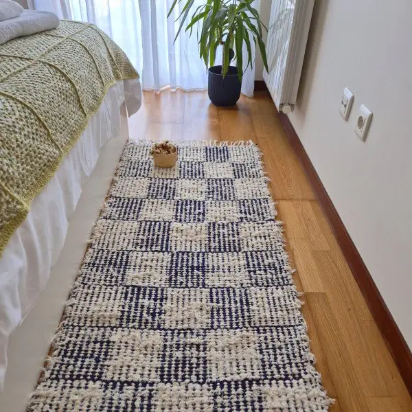 Medium Cream and Dark Blue Checkered Rug - 70x140cm - Soft Rug