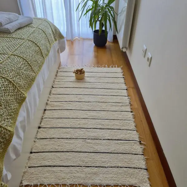 Medium Cream Rug With Black Lines - 70x140cm - Soft Rug