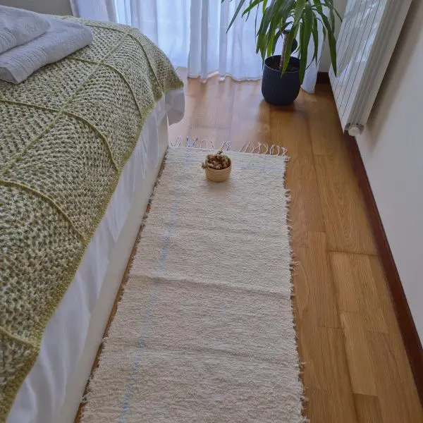 Runner Rug Cream With Double Blue Line L - 50x150cm - Soft Rug