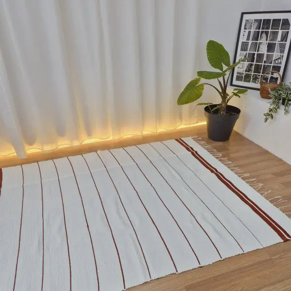Large White and Terracotta Rug - 150x200cm - Traditional Rug