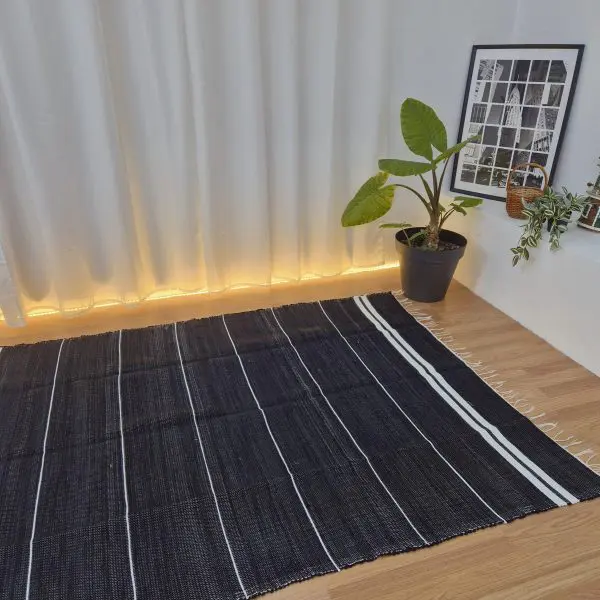 Large Black and White Striped Rug - 150x200cm - Traditional Rug