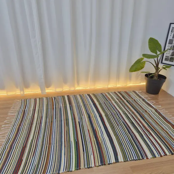 Large Colorful Rug - 150x200cm - Traditional Rug