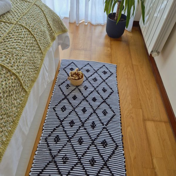 Runner Rug Black and White - 50x200cm - Knotted Rug