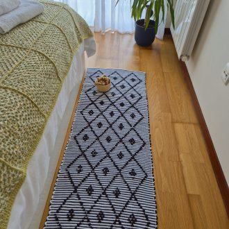 Runner Rug Striped Black and White