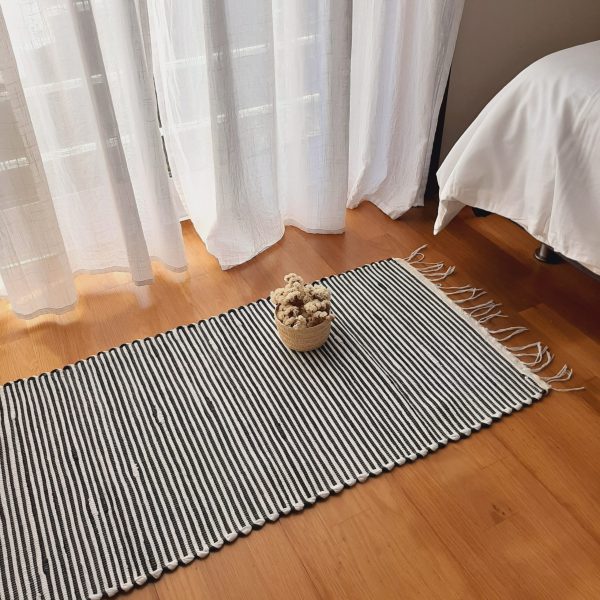Small Black and White Striped Rug - 50x100cm - Traditional Rug