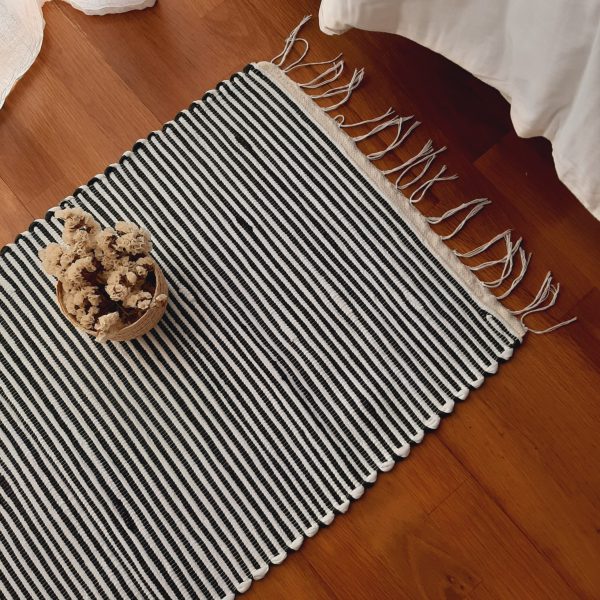 Small Black and White Striped Rug - 50x100cm - Traditional Rug