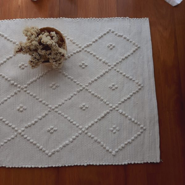 Small Pearl White Rug - 50x100cm - Knotted Rug