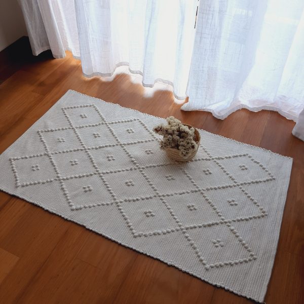 Small Pearl White Rug - 50x100cm - Knotted Rug