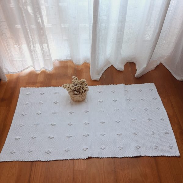 Small White Rug - 50x100cm - Knotted Rug