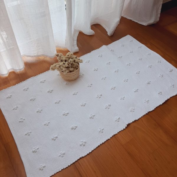 Small White Rug - 50x100cm - Knotted Rug