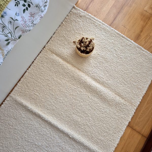 Medium Cream Rug - 70x140cm - Ring Line Rug