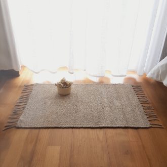 Mini light brown rug