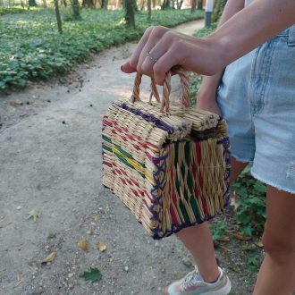 VBBG000X4_2-escalado