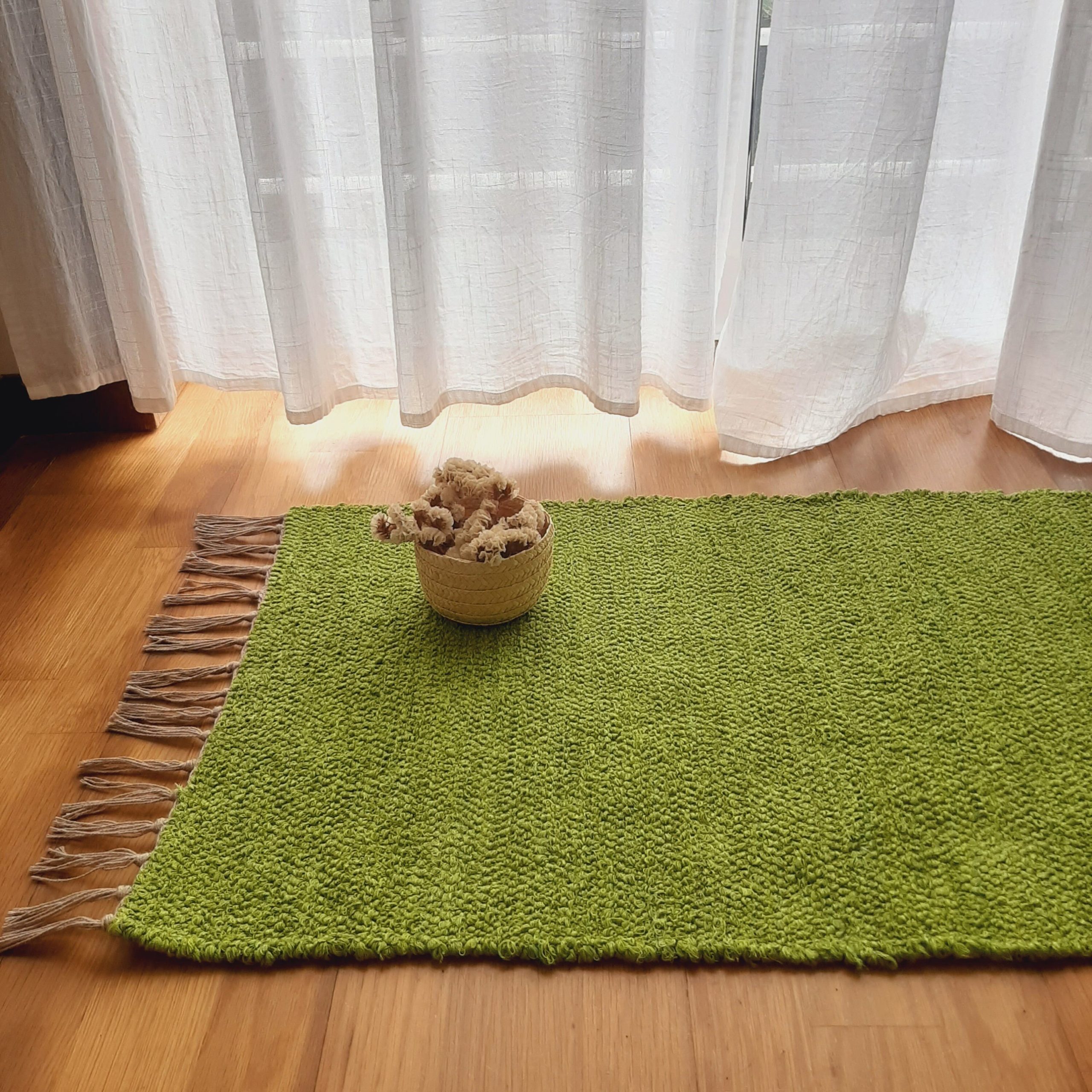 残り1枚　cotton mini rug 16dot cream Tulum Rug Swatch | Serena and Lily