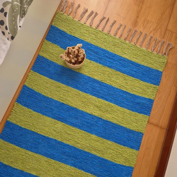 tapete azul e verde médio