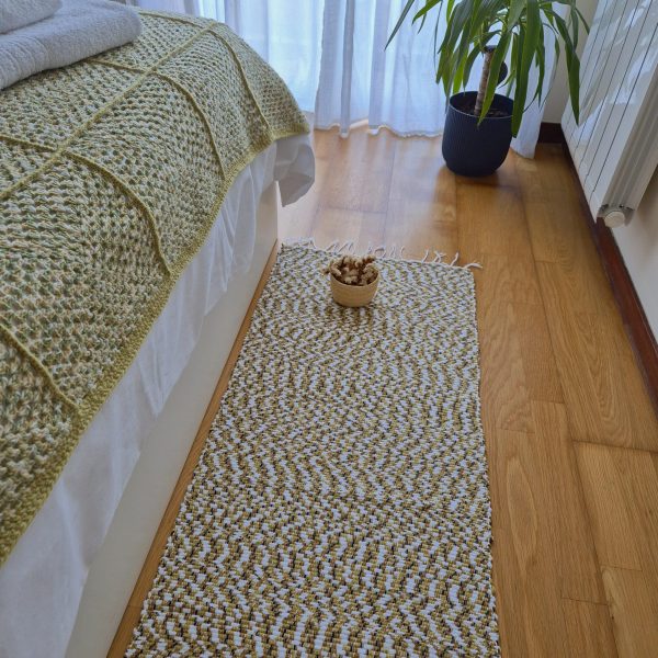 passadeira branca e verde