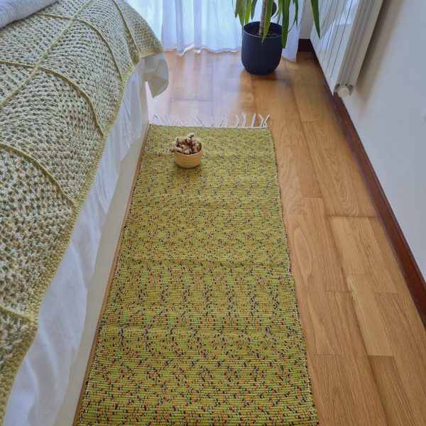 Tapete comprido verde laranja azul 3m