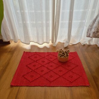 mini red rug with diamonds
