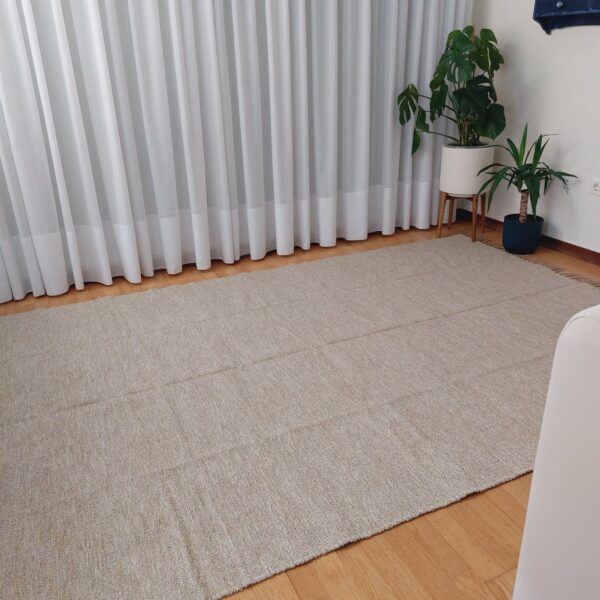 light brown rug 170x240cm